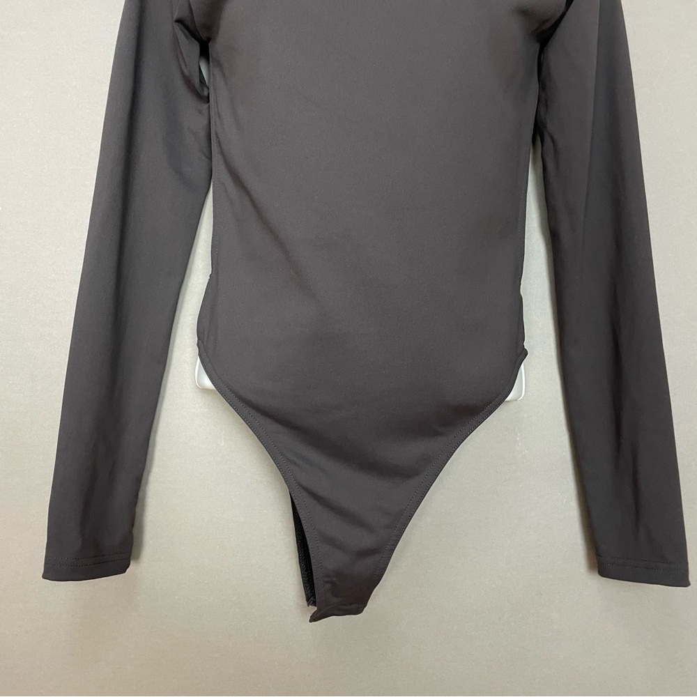 White Fox Backless Bodysuit You've Got The Love Charcoal Gray Medium Long Sleeve - Picture 7 of 15